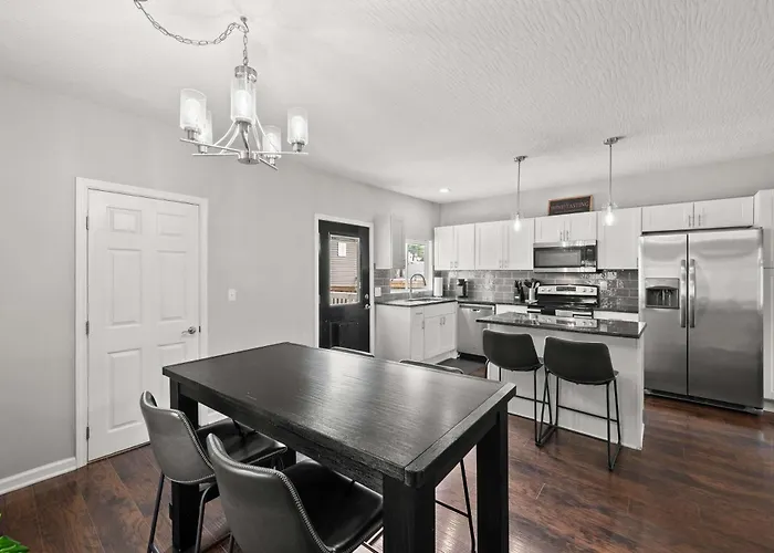 The Southern Nook - For 8 * Columbus